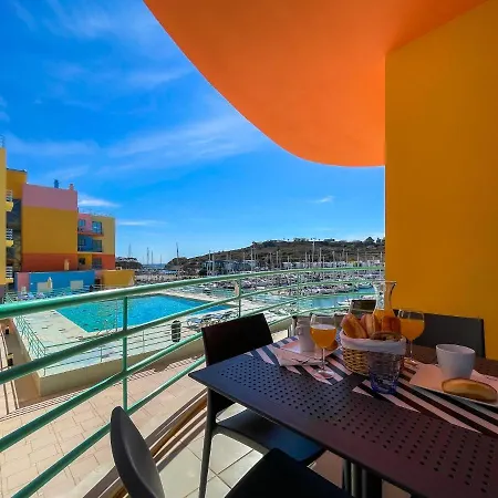 2 Bedroom Marina De *